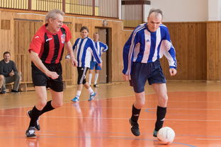 开云kaiyun-76人队稳扎稳打,争夺更高排名,76人队强吗