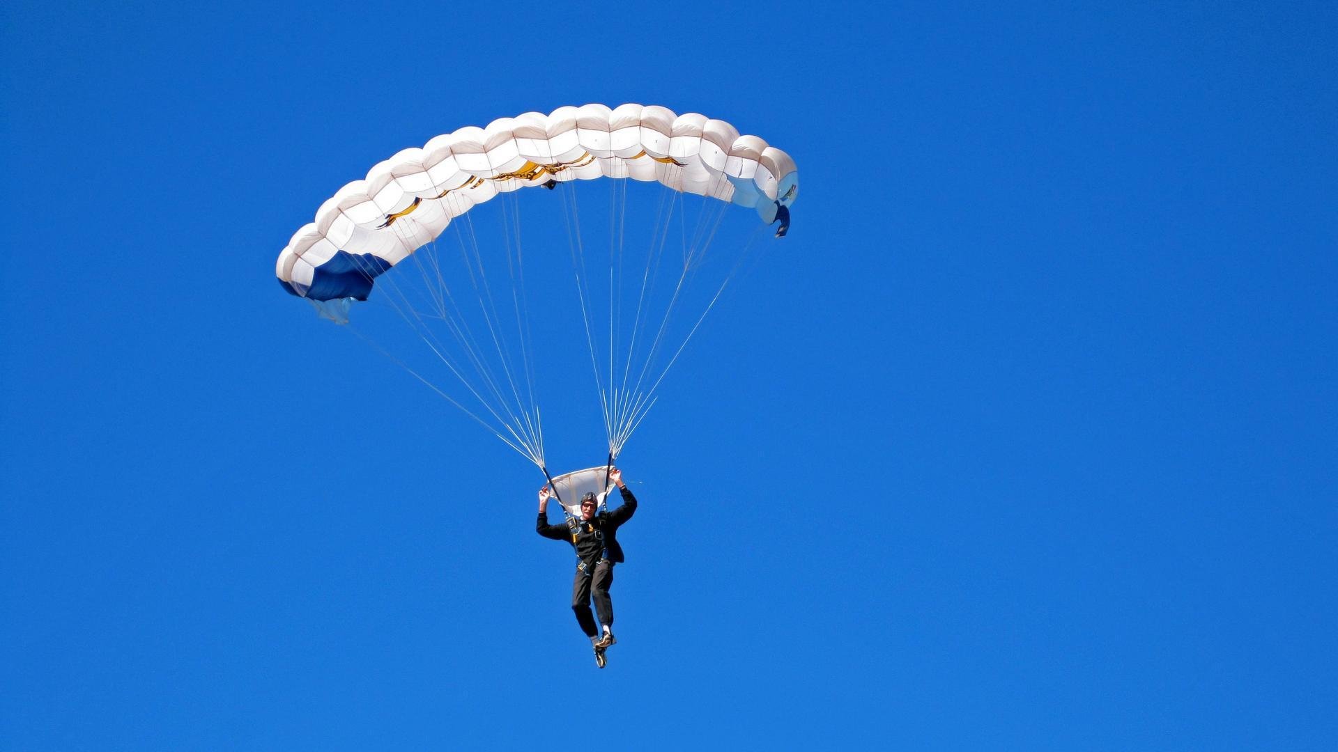 哈兰德的无球移动成为曼城进攻的关键，哈兰德和曼城